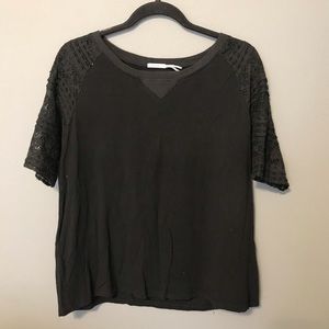urban outfitters crochet sleeve top